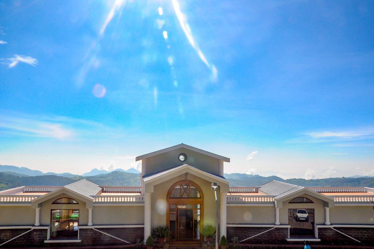 La Montana By Tgi Hotel Ooty Eksteriør billede